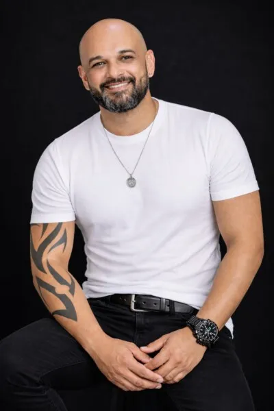 Adryanno Massoterapeuta na Aldeota: Massagem Relaxante e Alívio do Estresse — Massagem Relaxante Clássica em Fortaleza — foto 2