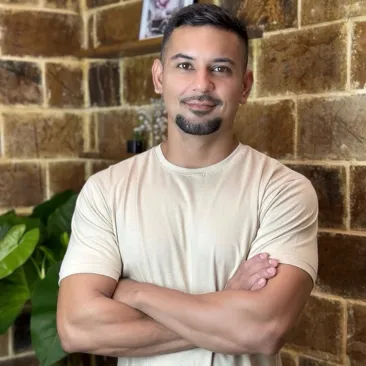 Elvis Terapeuta Espaço Prana massagem ALDEOTA